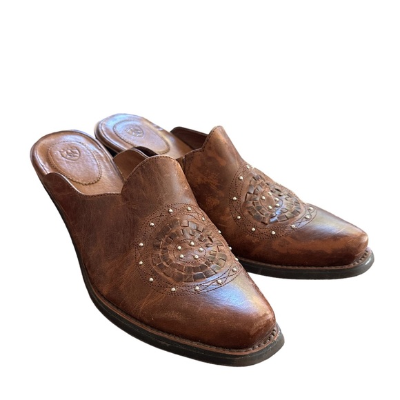 Ariat 15604 Women’s Leather Western Studded Medallion Slide Mules Shoes Sz 8.5 B - Picture 3 of 8